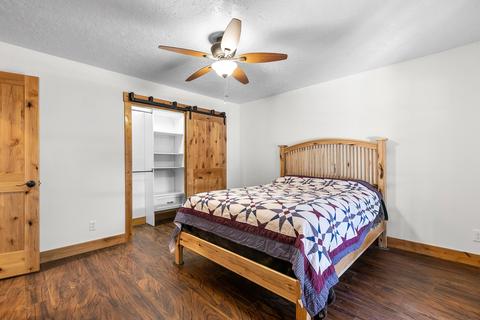 17050 Cooper Dr, Bend, OR 97707 photo 33