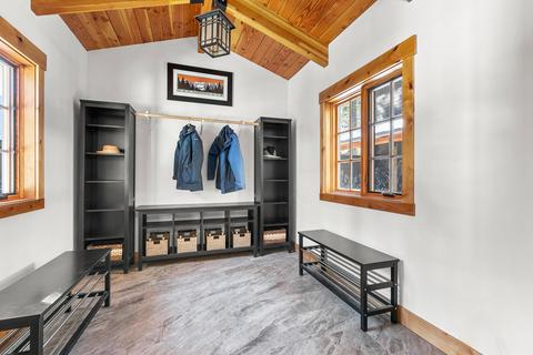 17050 Cooper Dr, Bend, OR 97707 photo 14
