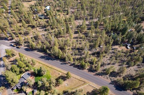 67296 Harrington Loop Rd, Bend, OR 97703 photo 23