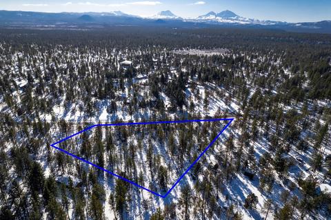 67296 Harrington Loop Rd, Bend, OR 97703 photo 8