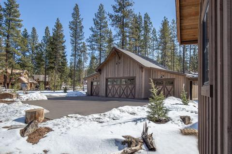 56251 Sable Rock Loop, Bend, OR 97707 photo 45