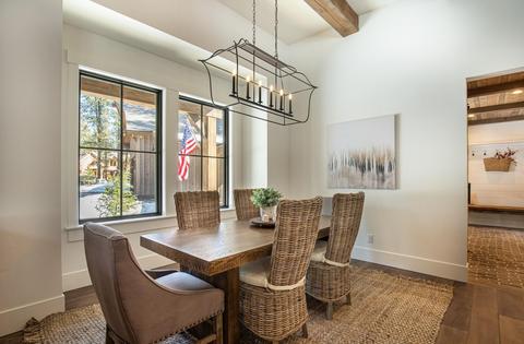 56251 Sable Rock Loop, Bend, OR 97707 photo 9