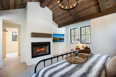 56251 Sable Rock Loop, Bend, OR 97707 photo 20