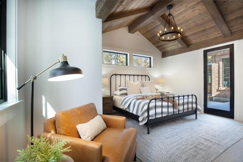 56251 Sable Rock Loop, Bend, OR 97707 photo 19