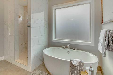 3794 NE Oakside Loop, Bend, OR 97701 photo 30