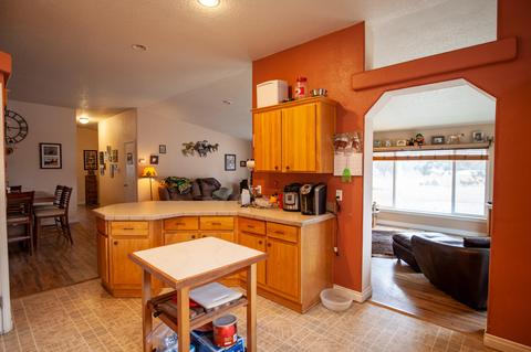 63300 Alpine Trl, Bend, OR 97701 photo 12