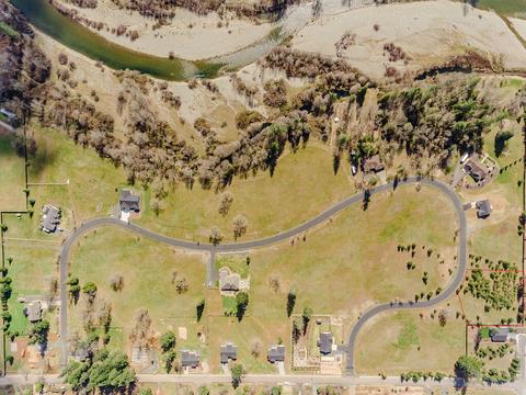 591 E Forks Cir, Cave Junction, OR 97523 photo 1