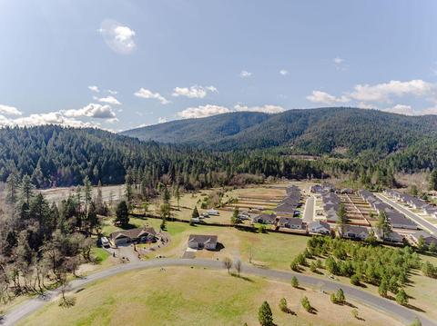 578 E Forks Cir, Cave Junction, OR 97523 photo 14