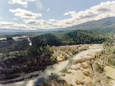 569 E Forks Cir, Cave Junction, OR 97523 photo 8