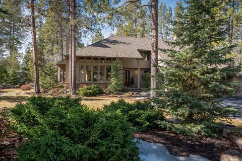 57785 Ribes Ln, Sunriver, OR 97707 photo 2