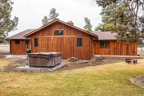 67450 Harrington Loop Rd, Bend, OR 97703 photo 25