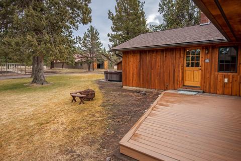 67450 Harrington Loop Rd, Bend, OR 97703 photo 24