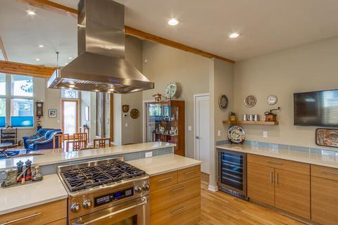 1786 NW Fields St, Bend, OR 97703 photo 15