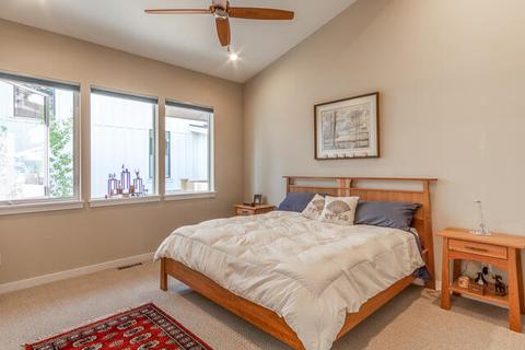1786 NW Fields St, Bend, OR 97703 photo 21