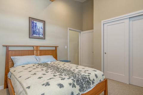 1786 NW Fields St, Bend, OR 97703 photo 33