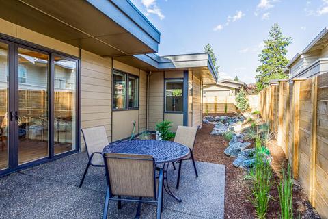 1786 NW Fields St, Bend, OR 97703 photo 7