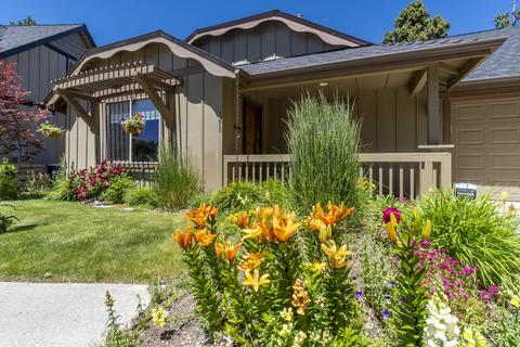 1276 NE Shane Ln, Bend, OR 97701 photo 1