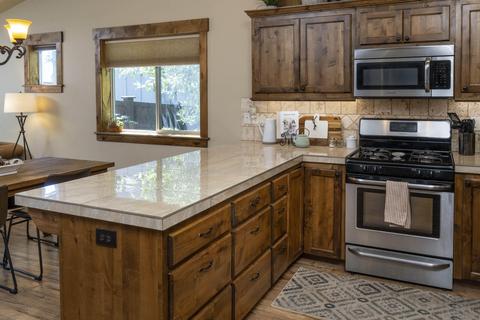 1276 NE Shane Ln, Bend, OR 97701 photo 5