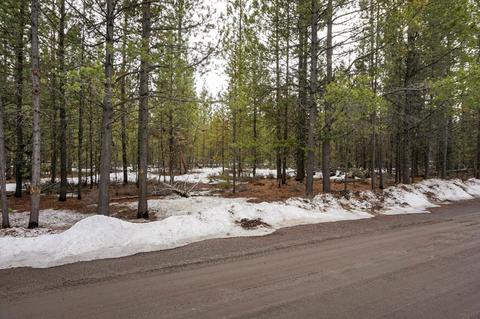 15785 Shellie Ln, La Pine, OR 97739 photo 1