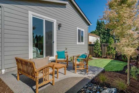 3875 NE Oakside Loop, Bend, OR 97701 photo 5