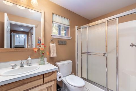 16406 Jillian Ln, Bend, OR 97707 photo 23