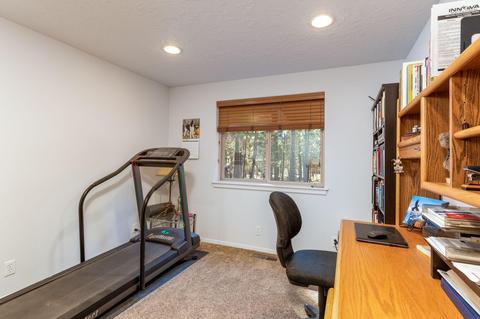 16406 Jillian Ln, Bend, OR 97707 photo 26
