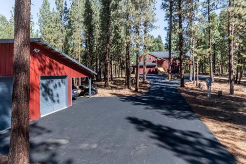 16406 Jillian Ln, Bend, OR 97707 photo 5