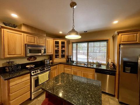 17053 Cooper Dr, Bend, OR 97707 photo 15