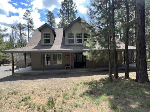 17053 Cooper Dr, Bend, OR 97707 photo 2