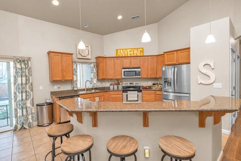 615 Sheffield Dr, Eagle Point, OR 97524 photo 9