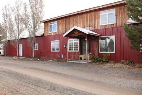 19825 Connarn Rd, Bend, OR 97701 photo 3