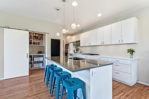 1726 NW Fields St, Bend, OR 97703 photo 8