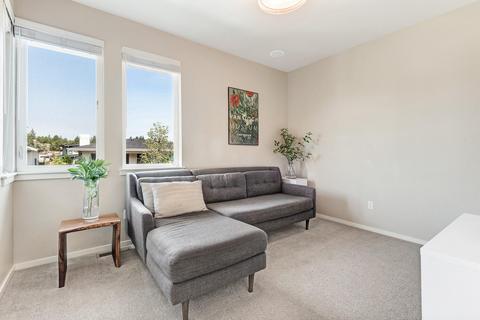 1726 NW Fields St, Bend, OR 97703 photo 12