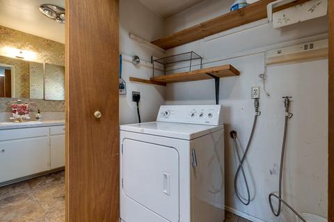 11284 Michael Rd, Central Point, OR 97502 photo 17
