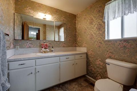 11284 Michael Rd, Central Point, OR 97502 photo 16