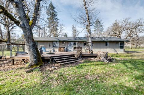 11284 Michael Rd, Central Point, OR 97502 photo 25