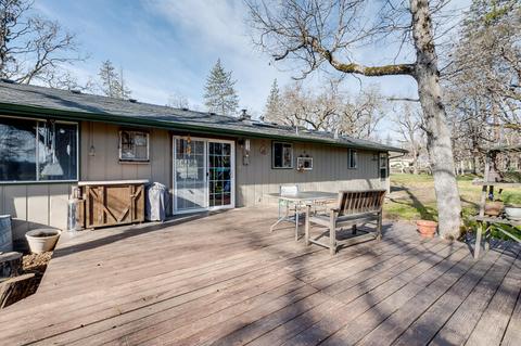 11284 Michael Rd, Central Point, OR 97502 photo 24