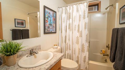 57675 Splitrock Ln, Sunriver, OR 97707 photo 11
