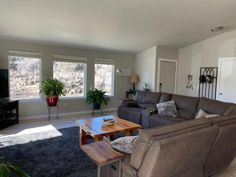 63310 Ridgefield Dr, Bend, OR 97701 photo 5