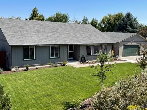 63310 Ridgefield Dr, Bend, OR 97701 photo 1