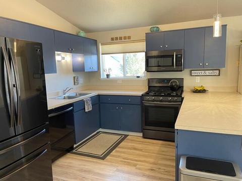 63310 Ridgefield Dr, Bend, OR 97701 photo 13