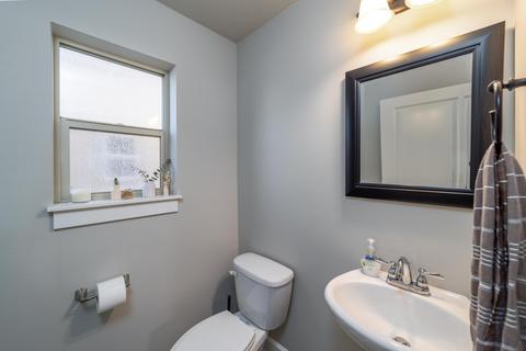 60999 Grand Targhee Dr SE, Bend, OR 97702 photo 16