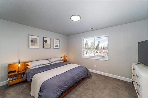 60999 Grand Targhee Dr SE, Bend, OR 97702 photo 18