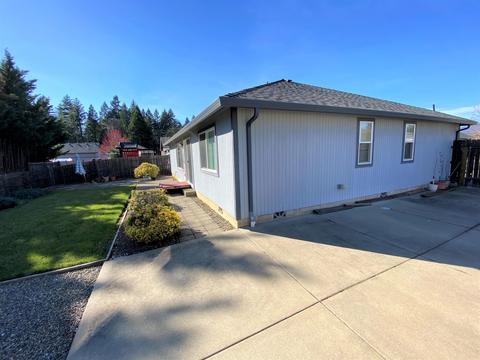 116 Sanger Ln, Cave Junction, OR 97523 photo 20