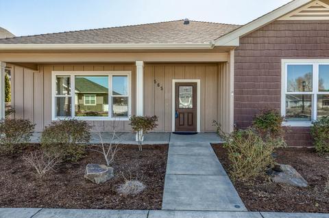 565 Eagle Rock, Central Point, OR 97502 photo 6