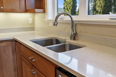 565 Eagle Rock, Central Point, OR 97502 photo 23
