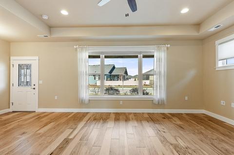 565 Eagle Rock, Central Point, OR 97502 photo 15