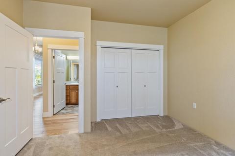 565 Eagle Rock, Central Point, OR 97502 photo 45