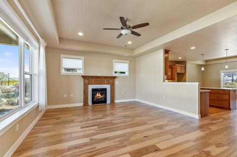 565 Eagle Rock, Central Point, OR 97502 photo 16
