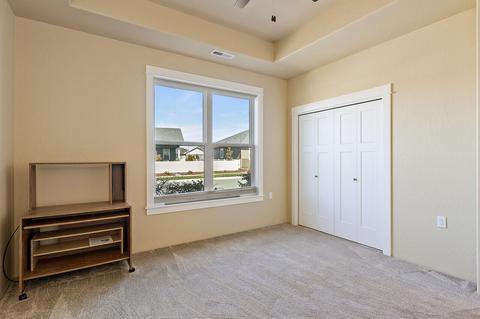 565 Eagle Rock, Central Point, OR 97502 photo 43